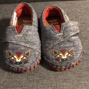 Infant toms